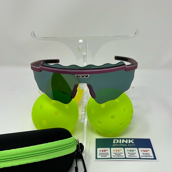PICKLEBALL SUNGLASSES - Picture 1 of 3